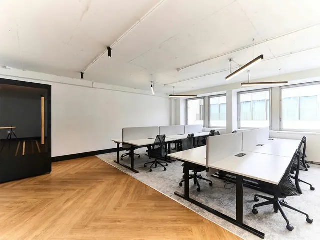 Bureau privatif 24 postes à louer - Paris 8e (Madeleine) - photo 3