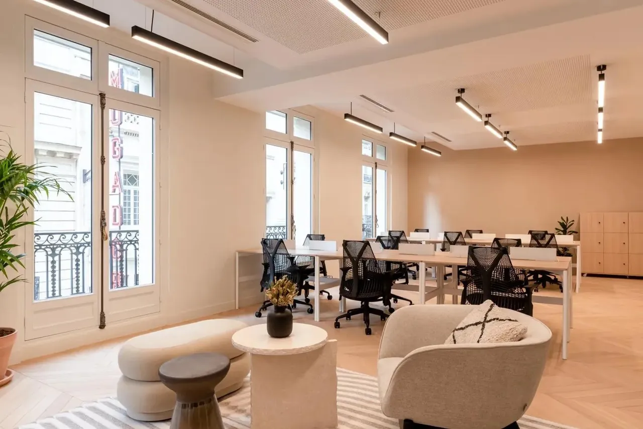 Bureau privé 40 postes à louer - Paris 9e (Chaussée d'Antin - La Fayette) - photo 1