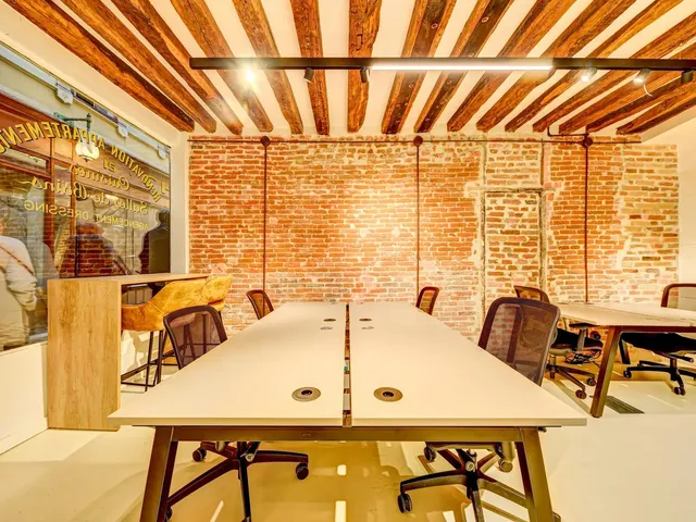 Bureau indépendant 22 postes à louer - Paris 2e (Bourg l'Abbé) - photo 3