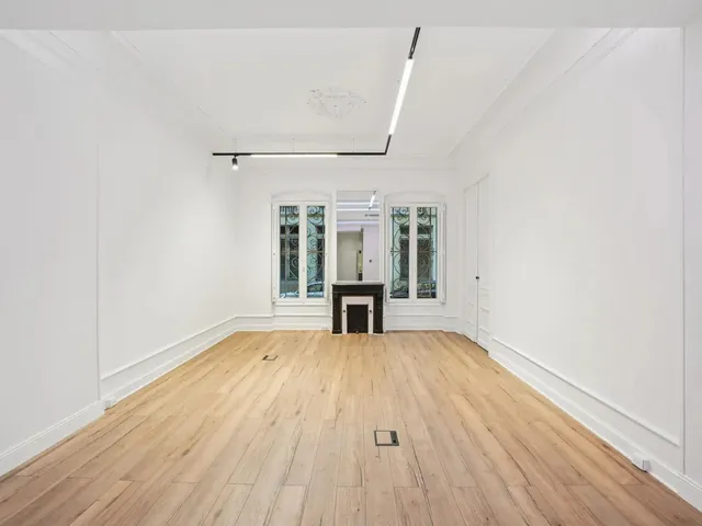 Bureau indépendant 16 postes à louer - Bordeaux - photo 2