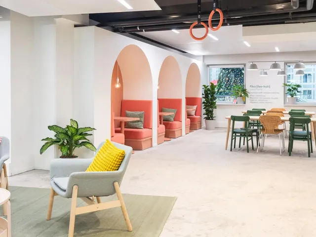 Bureau privé 14 postes à louer - Paris 13e (Place d'Italie) - photo 5