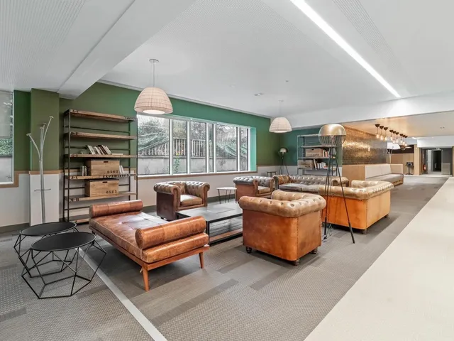 Bureau indépendant 50 postes à louer - Levallois-Perret (André Malraux) - photo 8