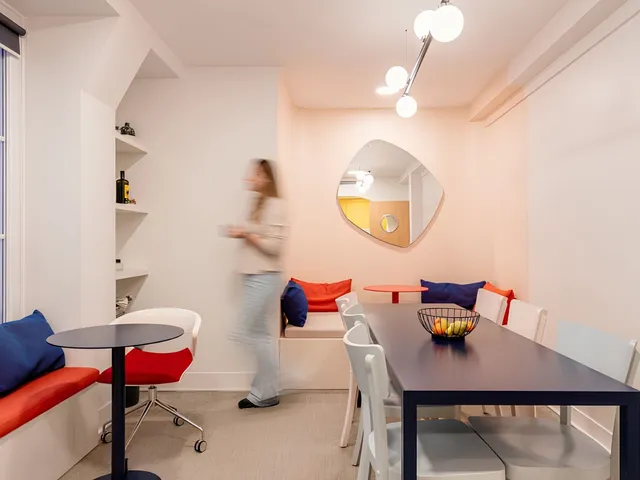 Bureau privé 2 postes à louer - Paris 3e (Sébastopol)